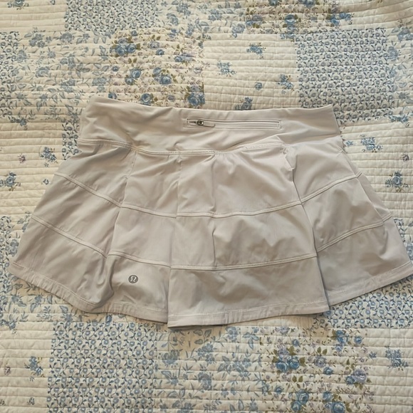 Lululemon Pace Rival Mid-Rise Skirt - Picture 2 of 6